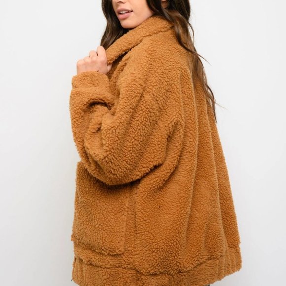 Camel WOMEN'S FAUX FUR POCKETS ZIPPER CLOSURE JACK - Picture 6 of 7